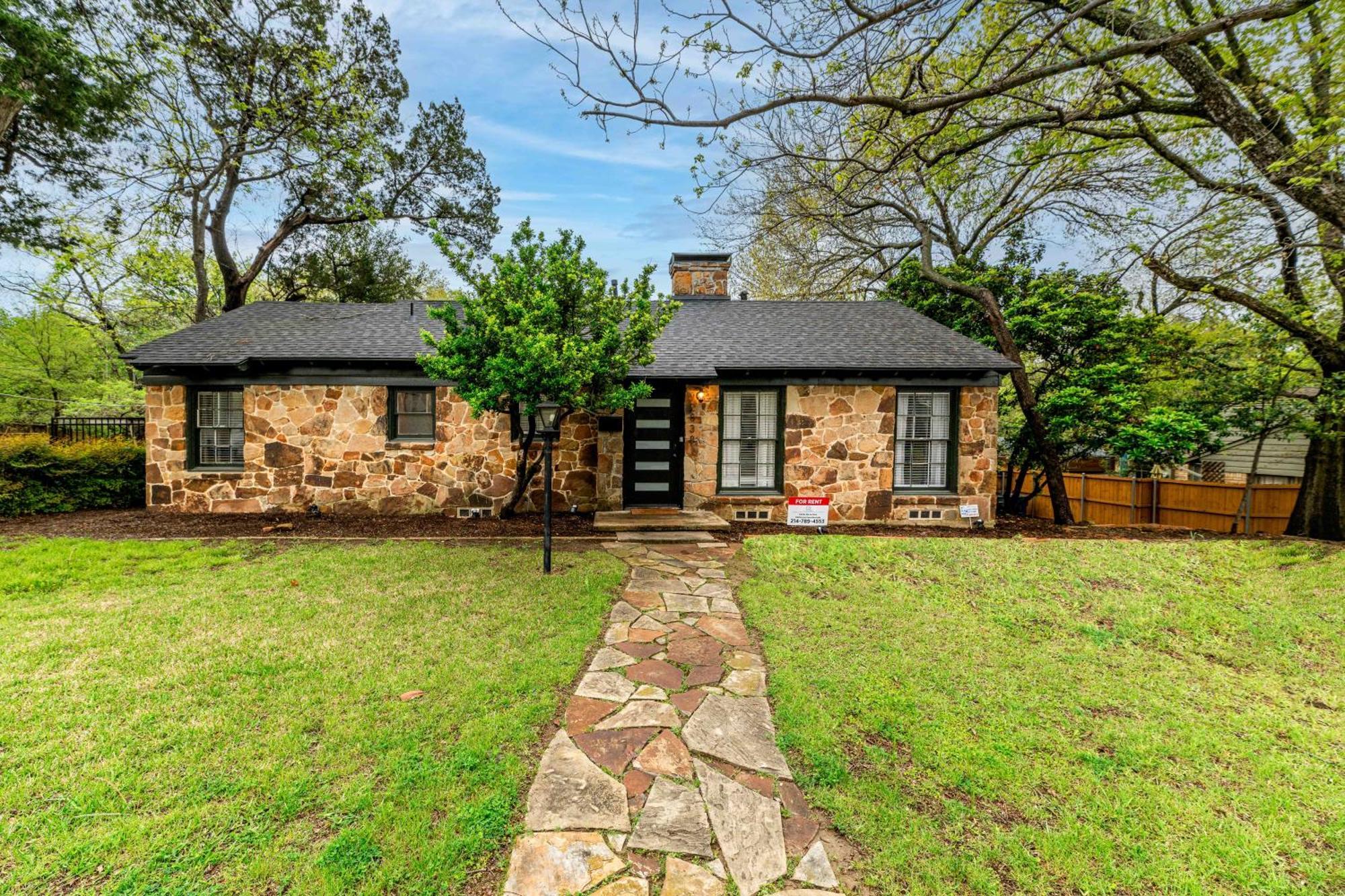 Kessler Park Getaway Villa Dallas Exterior photo